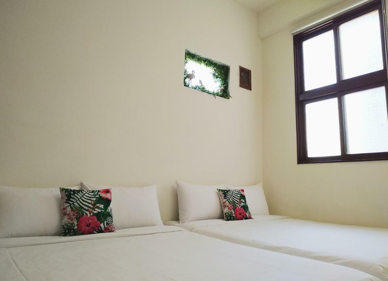 Goin Old House & Bar Apartment Tainan Exterior foto